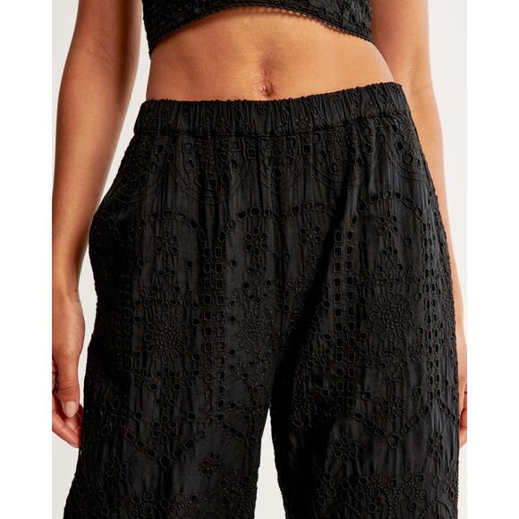 Abercrombie & Fitch Textured Cutwork Cotton Wide Leg Pull-On Pants Black Size XL - Picture 2 of 10
